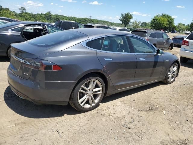 2015 Tesla Model S