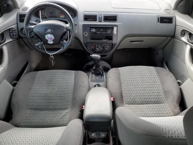 2005 Ford Focus ZX4