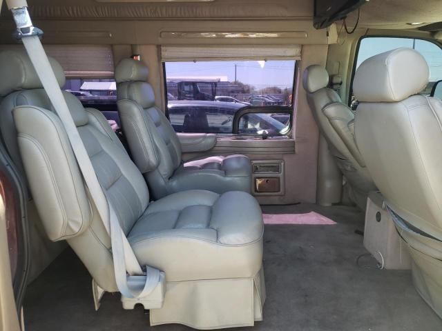 2002 GMC Savana RV G1500