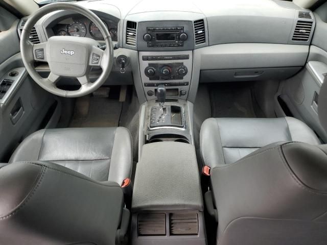 2005 Jeep Grand Cherokee Laredo