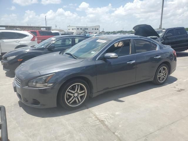 2010 Nissan Maxima S