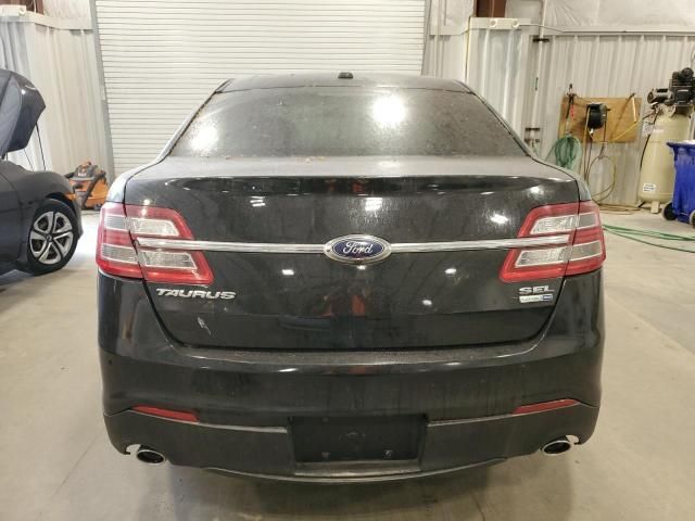 2015 Ford Taurus SEL