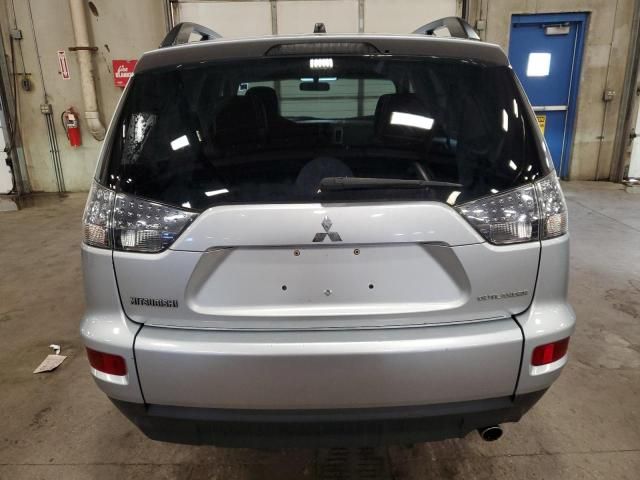 2013 Mitsubishi Outlander SE