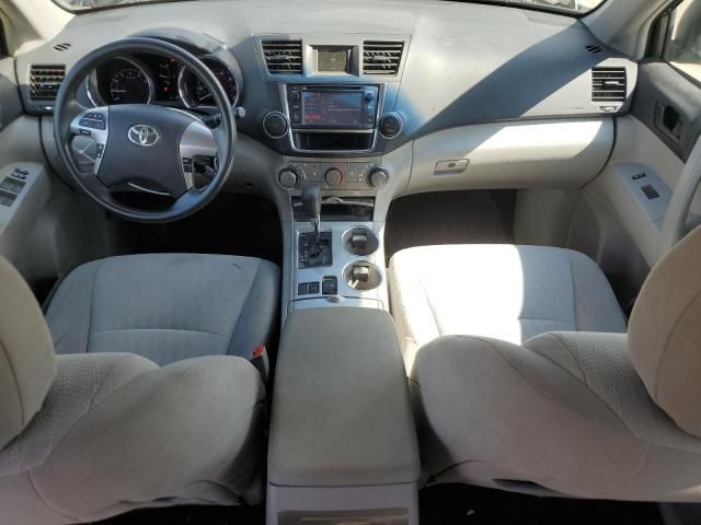 2013 Toyota Highlander Base