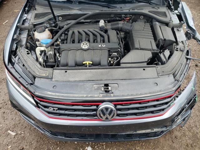 2018 Volkswagen Passat GT