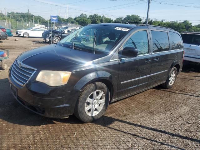 2009 Chrysler Town & Country Touring