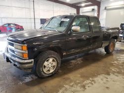 Salvage cars for sale from Copart Avon, MN: 1994 Chevrolet GMT-400 K1500