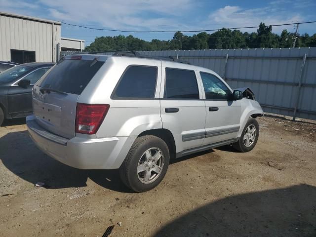 2006 Jeep Grand Cherokee Laredo