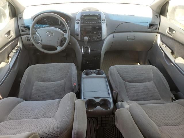 2006 Toyota Sienna CE