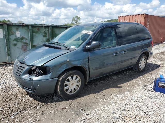 2006 Chrysler Town & Country