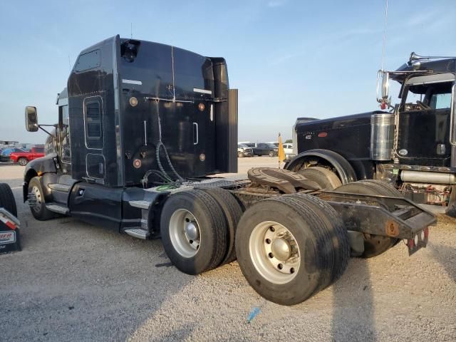 2013 Kenworth Construction T660