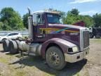 2001 Peterbilt 385