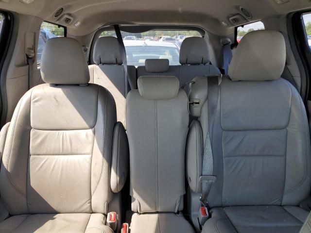 2017 Toyota Sienna XLE