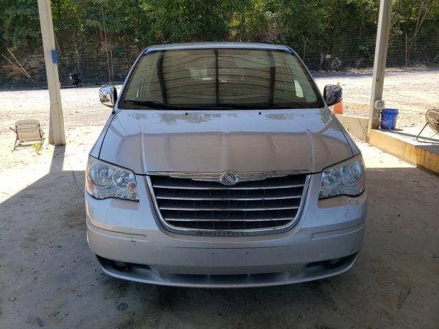 2009 Chrysler Town & Country Touring