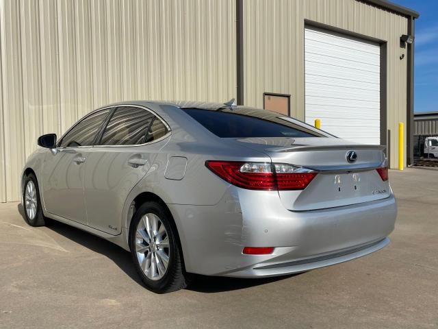 2014 Lexus ES 300H