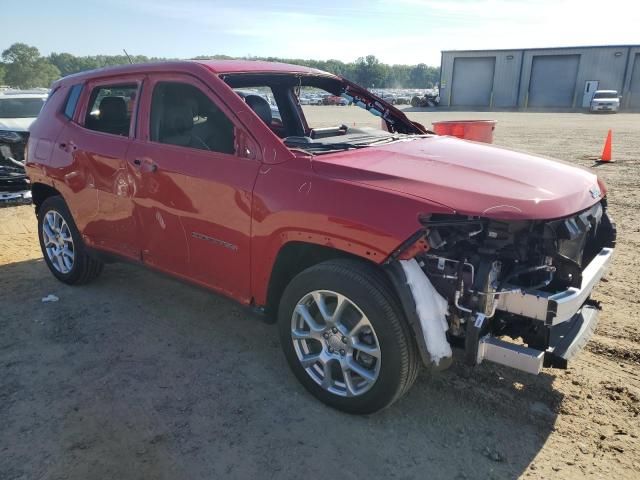 2024 Jeep Compass Latitude LUX