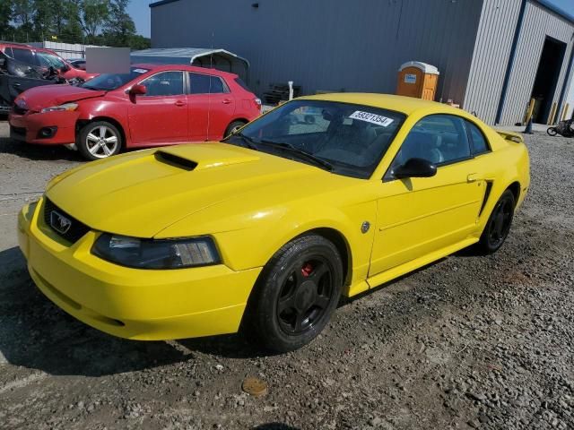 2004 Ford Mustang