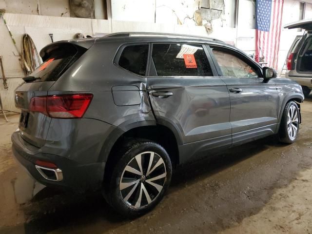 2024 Volkswagen Taos SE