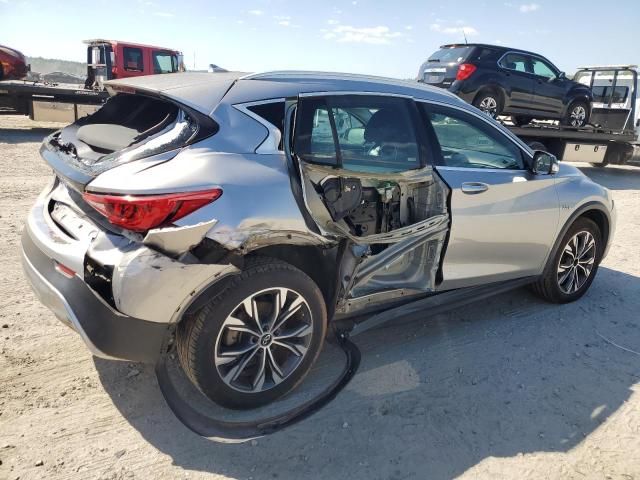 2017 Infiniti QX30 Base