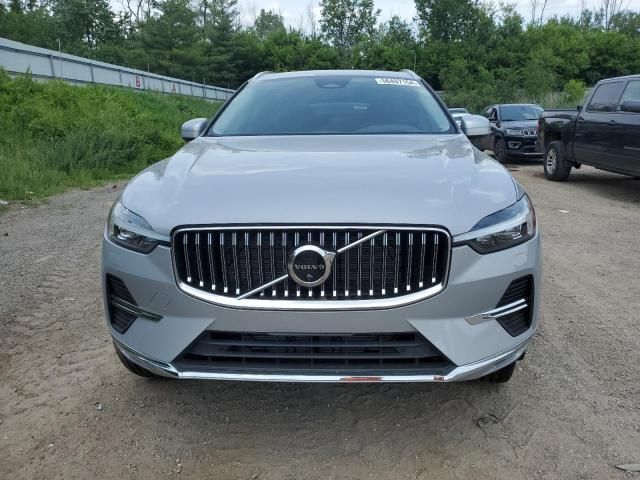 2022 Volvo XC60 B6 Inscription