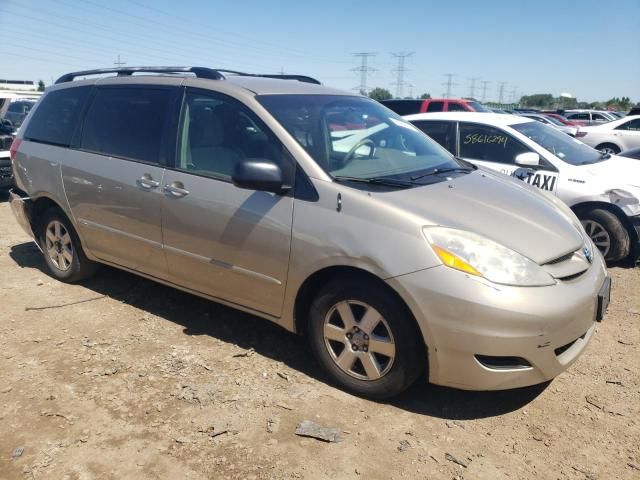 2009 Toyota Sienna CE