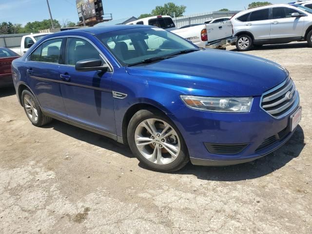 2015 Ford Taurus SE