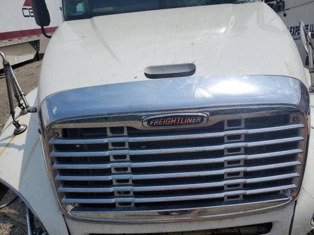 2007 Freightliner Conventional Columbia