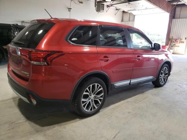 2016 Mitsubishi Outlander SE