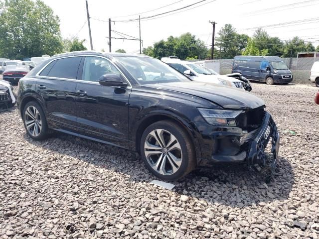 2019 Audi Q8 Prestige