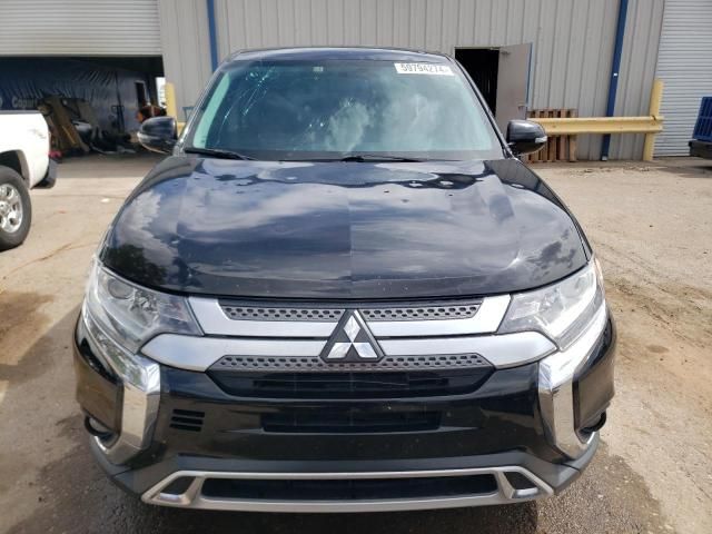 2019 Mitsubishi Outlander SE