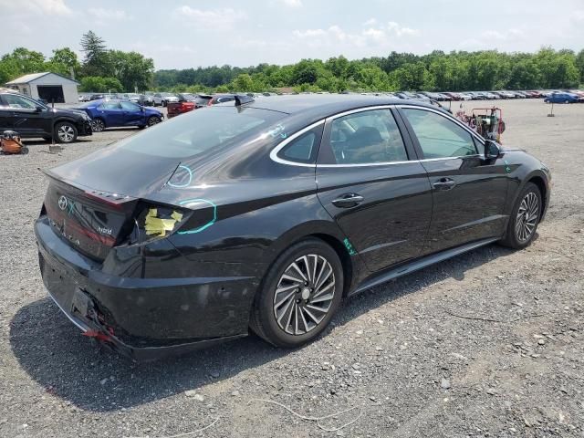 2022 Hyundai Sonata Hybrid