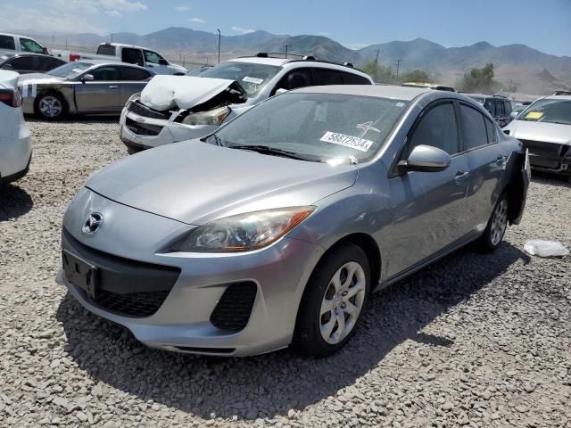 2013 Mazda 3 I