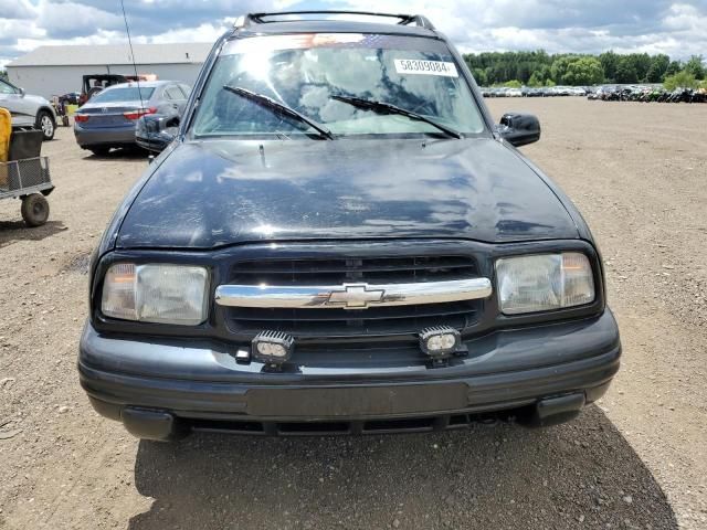 2003 Chevrolet Tracker LT