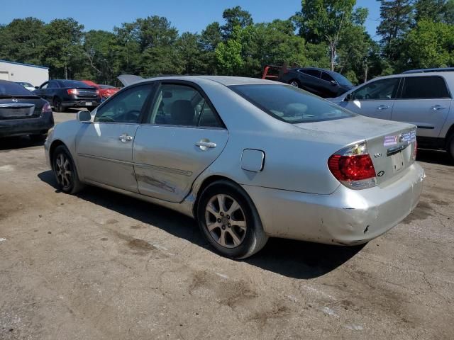 2005 Toyota Camry LE