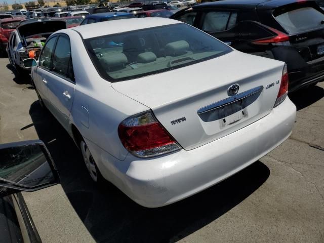 2005 Toyota Camry LE