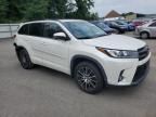 2017 Toyota Highlander SE