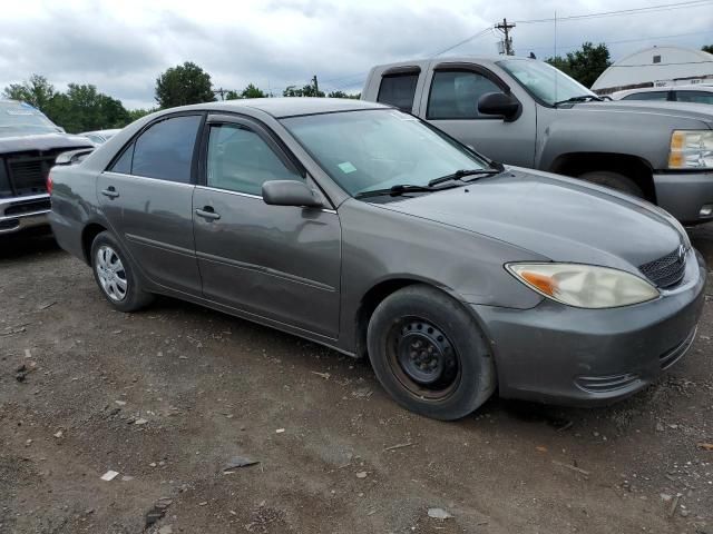 2004 Toyota Camry LE