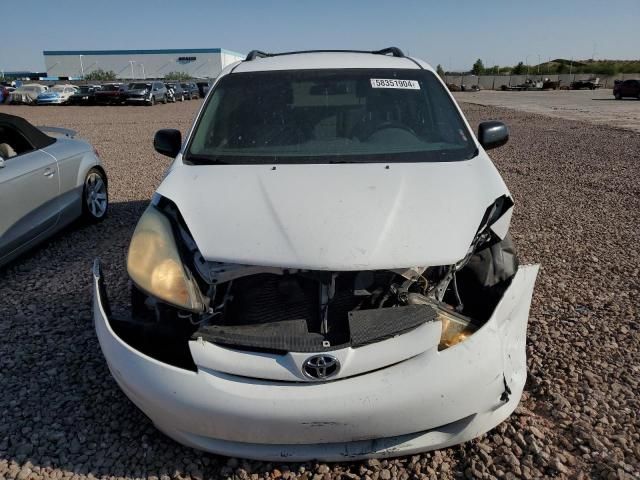 2010 Toyota Sienna CE