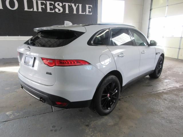 2018 Jaguar F-PACE Prestige