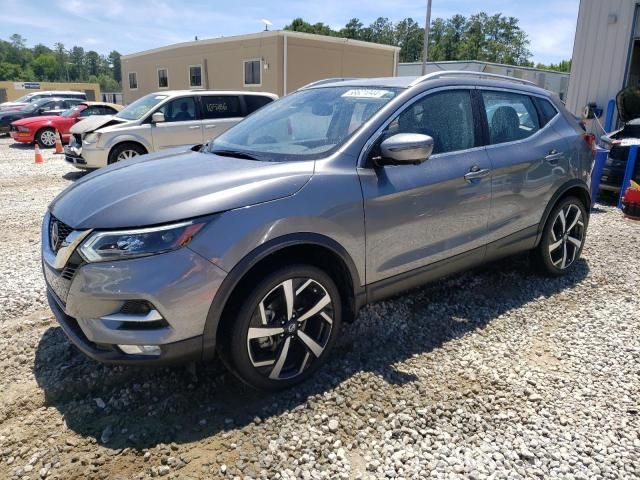 2022 Nissan Rogue Sport SL