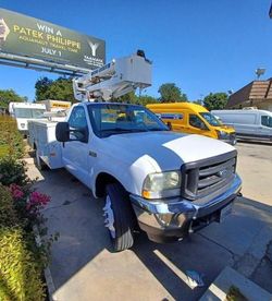 Compre camiones salvage a la venta ahora en subasta: 2002 Ford F550 Super Duty