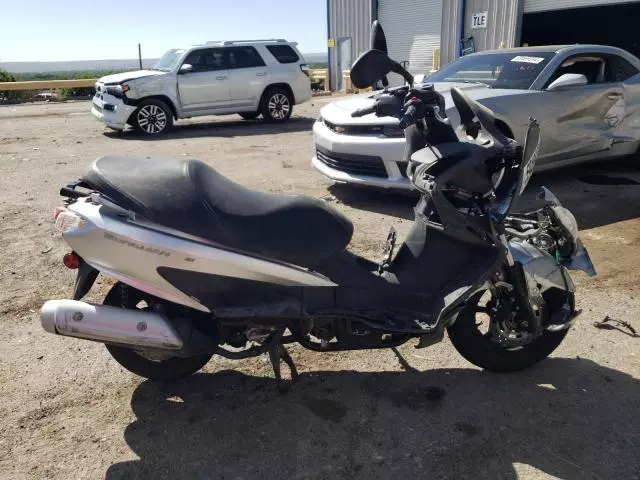 2018 Suzuki UH200