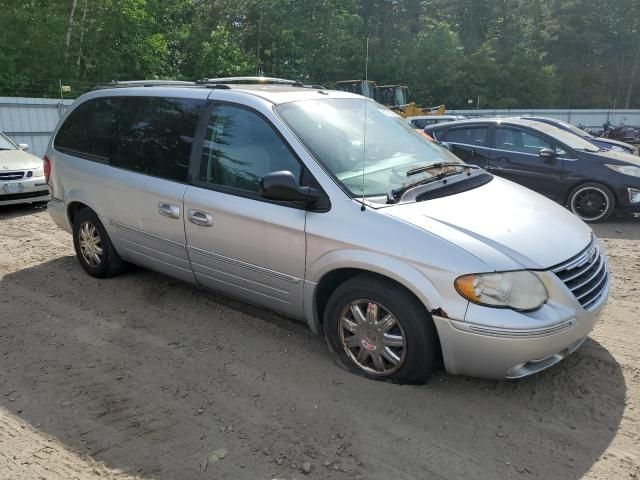 2006 Chrysler Town & Country Limited