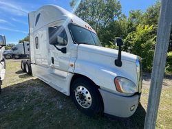 Salvage cars for sale from Copart Dyer, IN: 2015 Freightliner Cascadia 125