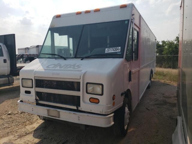 2004 Freightliner Chassis M Line WALK-IN Van