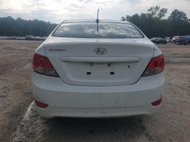 2013 Hyundai Accent GLS