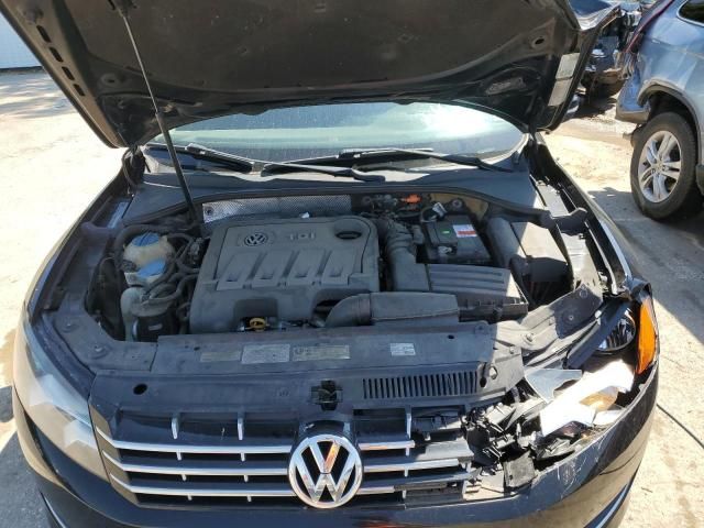 2014 Volkswagen Passat SE