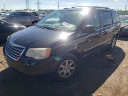 2010 Chrysler Town & Country Touring Plus en venta en Elgin, IL