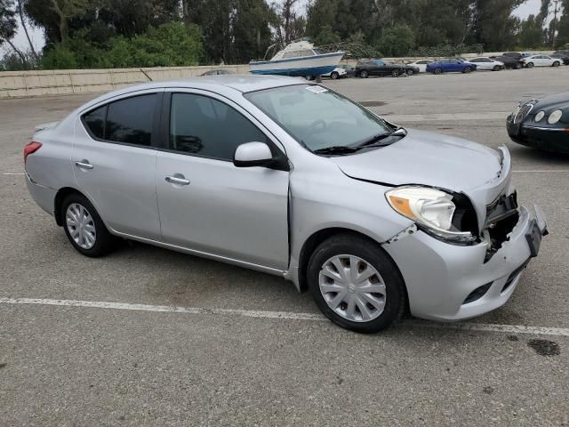 2013 Nissan Versa S