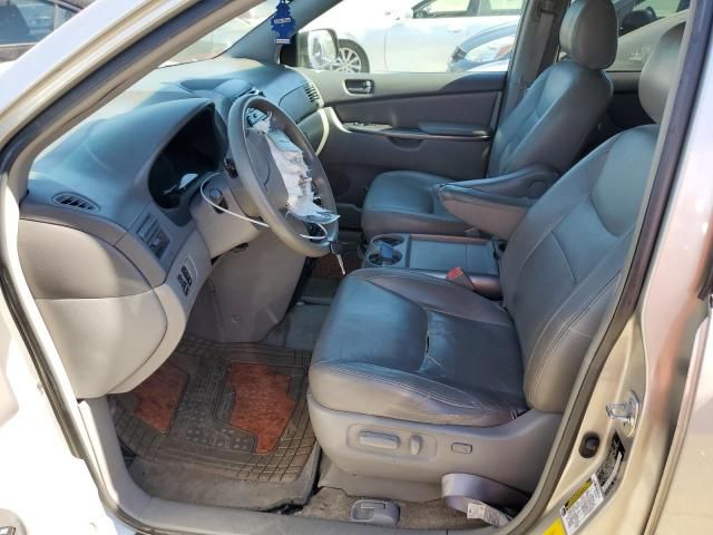 2006 Toyota Sienna CE